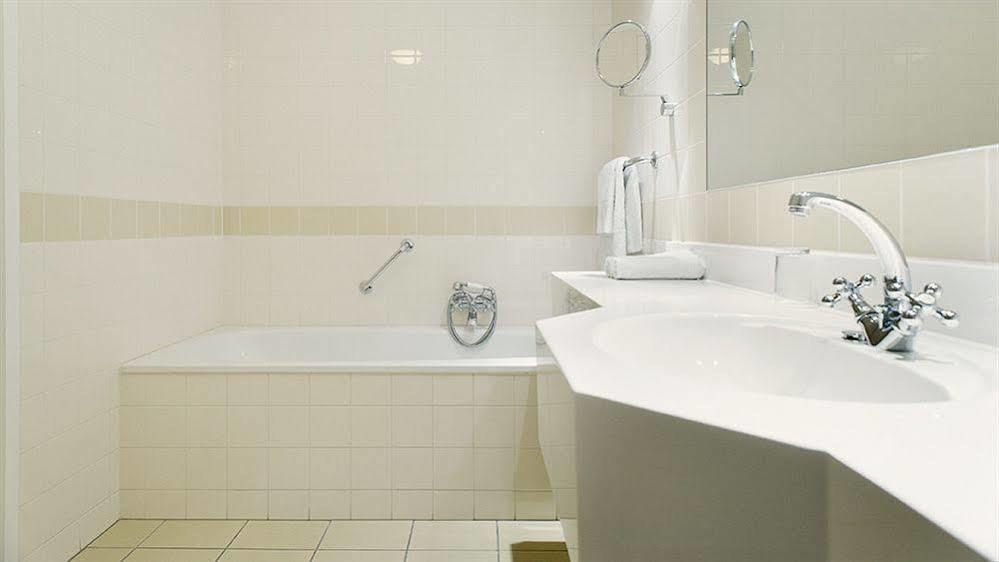 Hampshire Hotel - Newport האוזן מראה חיצוני תמונה